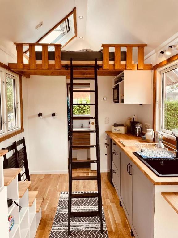 Tiny House Fleesensee Mit Eigenem Garten Und Nur Wenige Meter Vom Seeufer Göhren-Lebbin Exterior foto